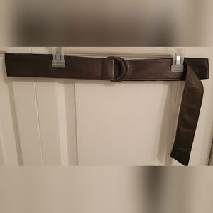 super soft leather belt.